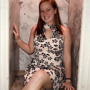 Meet your Posher, Cayce